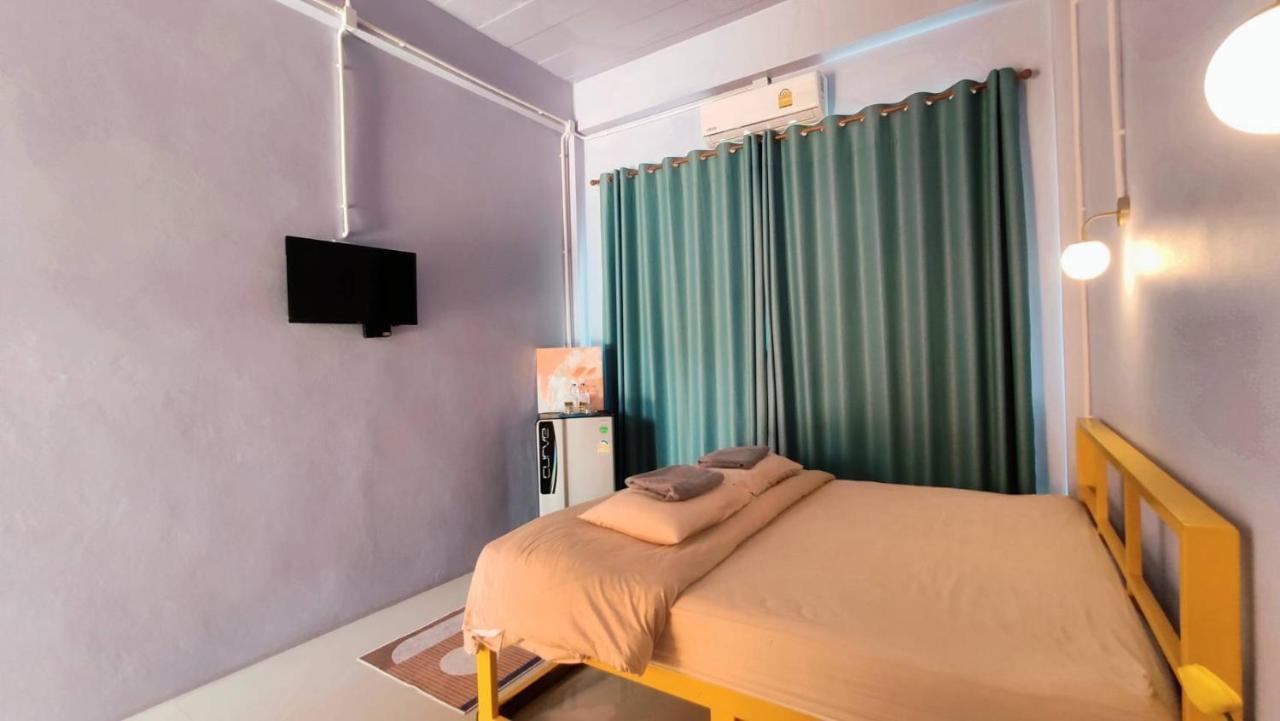 Alley51 Hotel Surat Thani Buitenkant foto